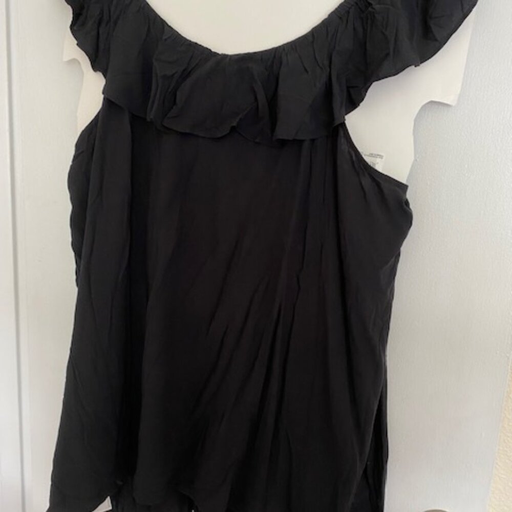 Old Navy Black Off-Shoulder Top